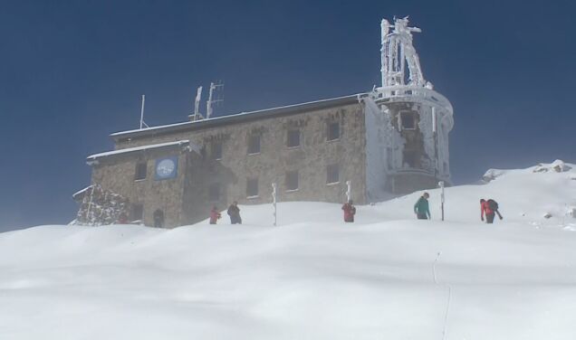 W Tatrach Lezy Pol Metra Sniegu Ogloszono Zagrozenie Lawinowe